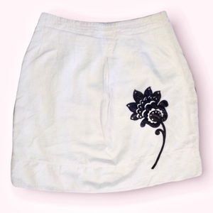 Linen Skirt with simple Flower Detail